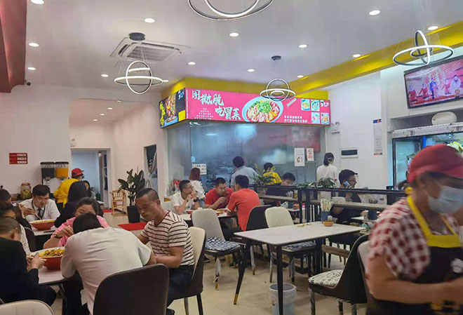 在“后疫情時代“的大背景之下,冒菜加盟店如何經(jīng)營?